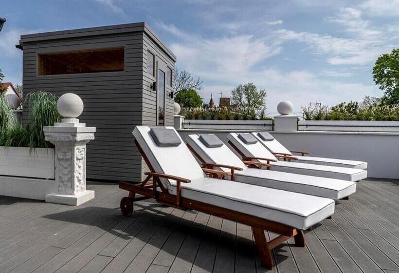 اتاق کلاسیک سه تخته, Willa Legenda Hotel Adults Only