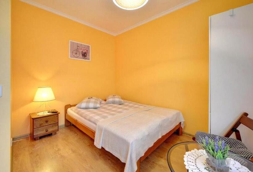 اتاق ساده با بالکن, Willa Pod Czantorią Spa Ustroń