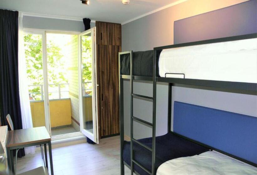 اتاق اکونومی, Hostel Annamarie