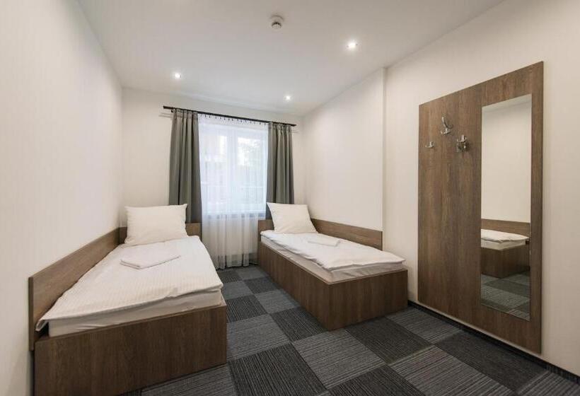 غرفة قياسية, Hostel Sms
