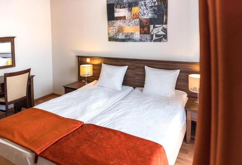 اتاق استاندارد, Airpark Balice