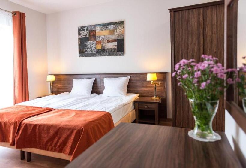 اتاق استاندارد, Airpark Balice