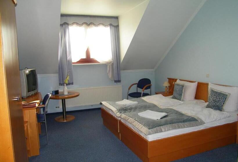 اتاق استاندارد, Restauracja Tawerna Gliwice