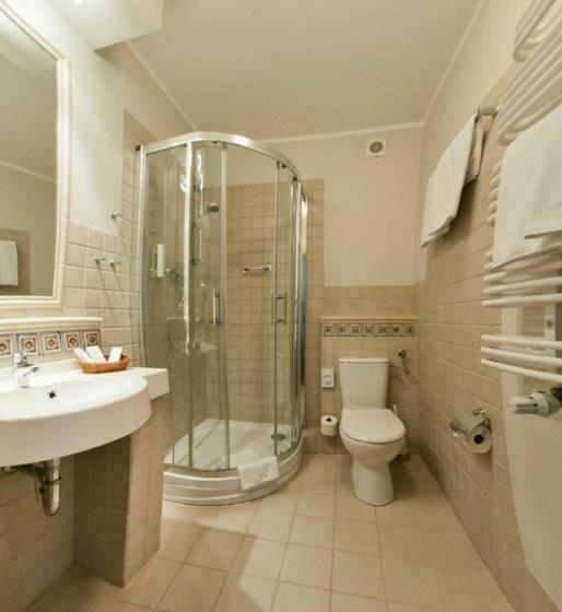 غرفة قياسية, żubrówka Spa & Wellness