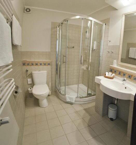 غرفة قياسية, żubrówka Spa & Wellness