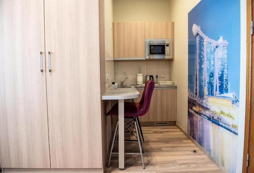 スーペリアスタジオ, Metropolis Apartamenty Centrum