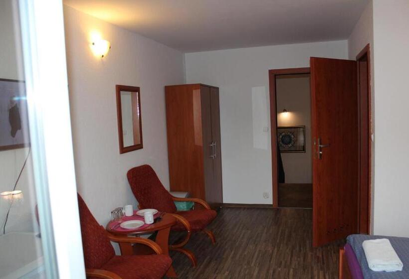آپارتمان 1 خوابه با بالکن, Aqua Villa Grzybowo