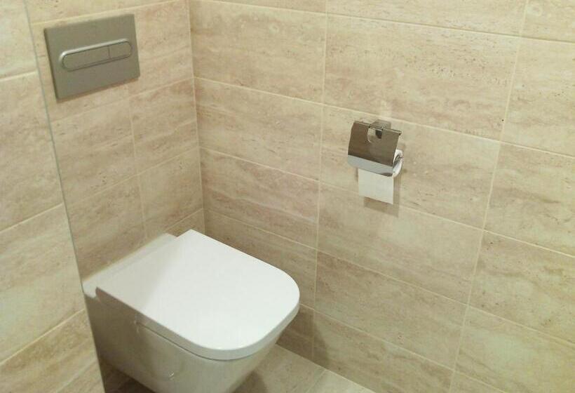 اتاق استاندارد با تراس, B&m Guesthouse