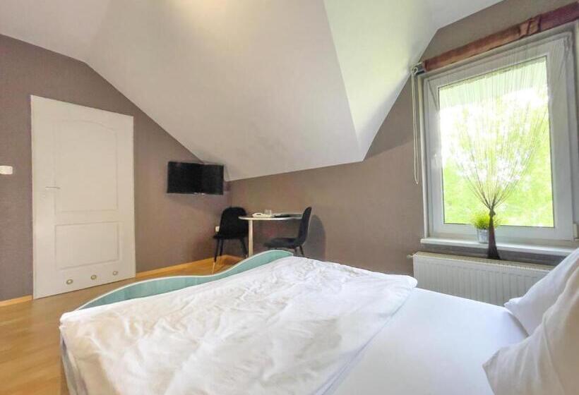 اتاق استاندارد, Brydar With Sauna, Swimming Pool And Jacuzzi