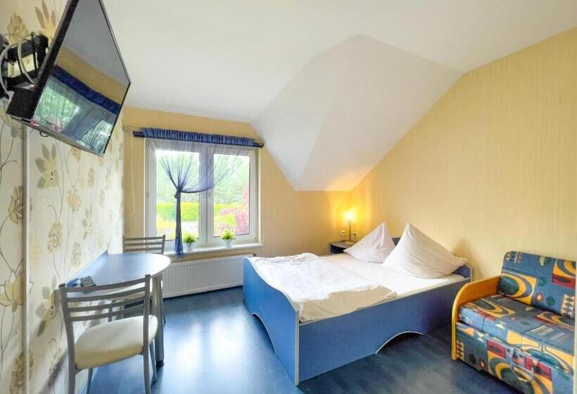اتاق استاندارد سه نفره, Brydar With Sauna, Swimming Pool And Jacuzzi