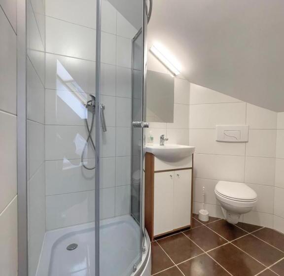 بانگلوی استاندارد 2 خوابه, Brydar With Sauna, Swimming Pool And Jacuzzi