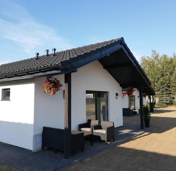 بانگلوی استاندارد 2 خوابه, Brydar With Sauna, Swimming Pool And Jacuzzi