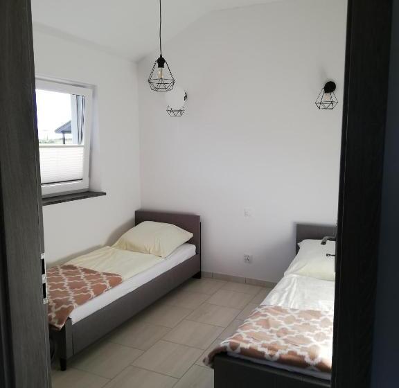 بانگلوی استاندارد 2 خوابه, Brydar With Sauna, Swimming Pool And Jacuzzi