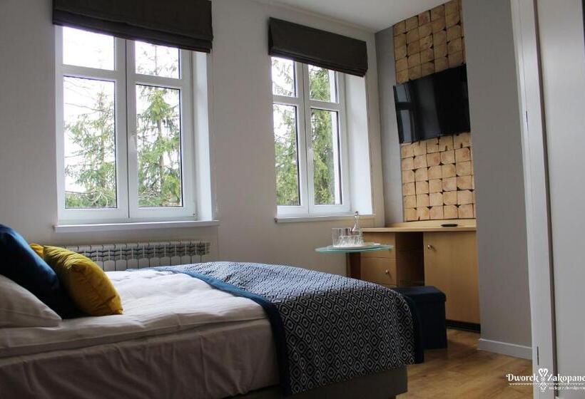 اتاق استاندارد, Dworek Zakopane