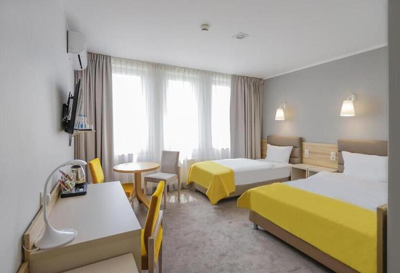 اتاق استاندارد سه نفره, Poznań West Hotel   Airport