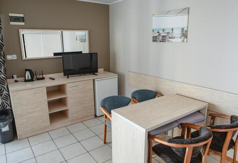 Standard Triple Room with Terrace, Arena Slonca