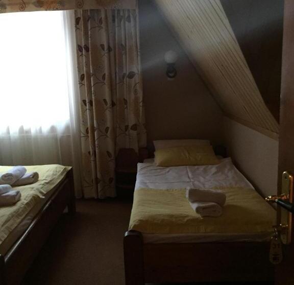 اتاق استاندارد سه نفره, Aparthotel Pod Nosalem