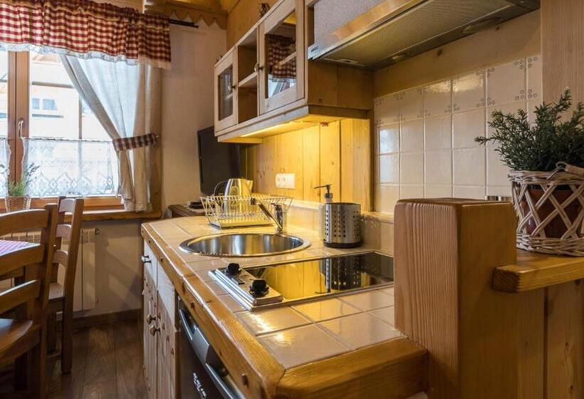 شقة عائلية, Bambi Cottage