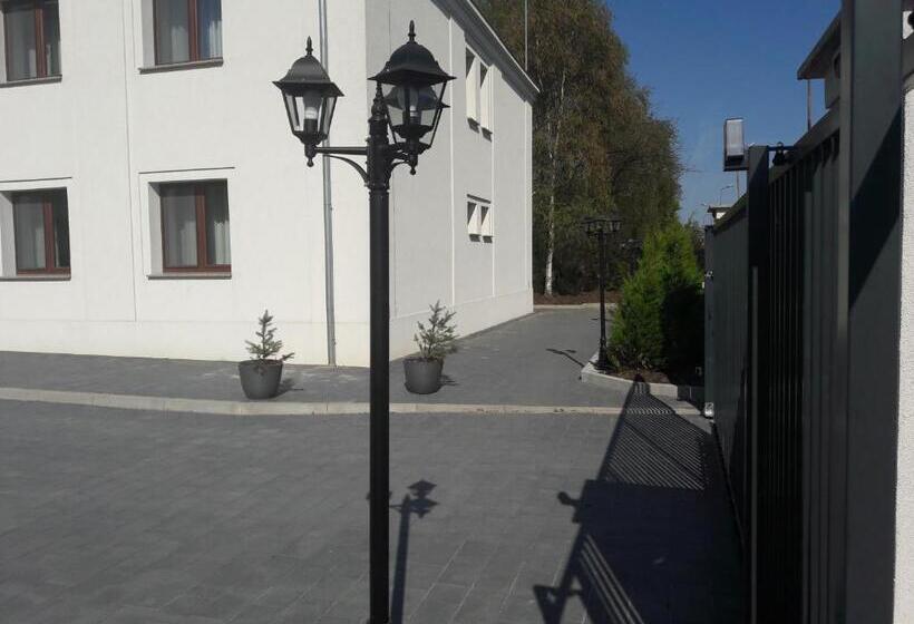 اتاق سوپریور سه تخته, Centrum Konferencyjne Brancon