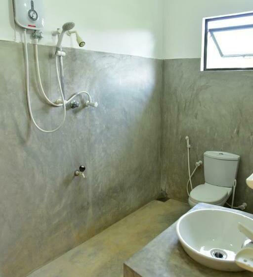 اتاق استاندارد, Relax Inn Hikkaduwa