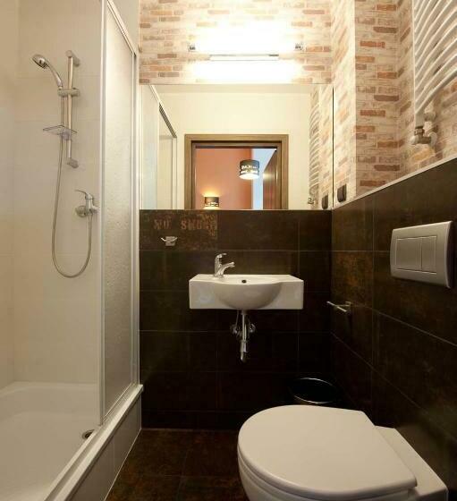 اتاق استاندارد, Planet Hostel