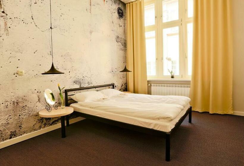 اتاق استاندارد با سرویس بهداشتی مشترک, Sleep In Hostel & Apartments Stary Rynek