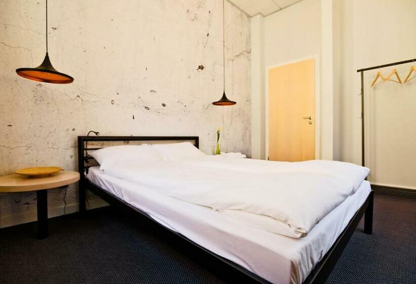 اتاق استاندارد با سرویس بهداشتی مشترک, Sleep In Hostel & Apartments Stary Rynek