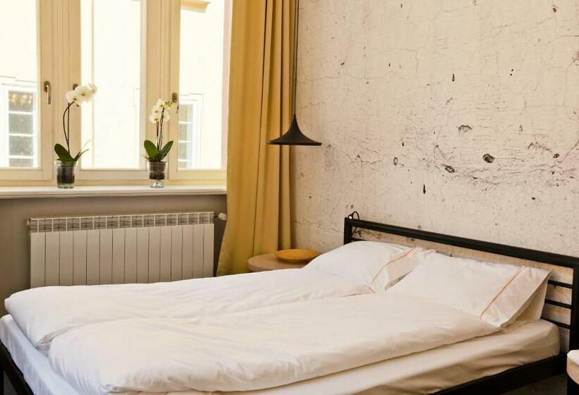 اتاق استاندارد با سرویس بهداشتی مشترک, Sleep In Hostel & Apartments Stary Rynek