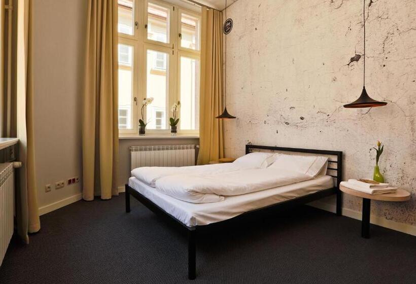 اتاق استاندارد با سرویس بهداشتی مشترک, Sleep In Hostel & Apartments Stary Rynek