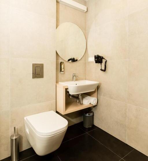 اتاق لوکس یک تخته, Sleep In Hostel & Apartments Stary Rynek