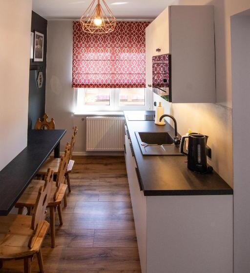 سوییت خانوادگی, 5 Wierchów Apartamenty