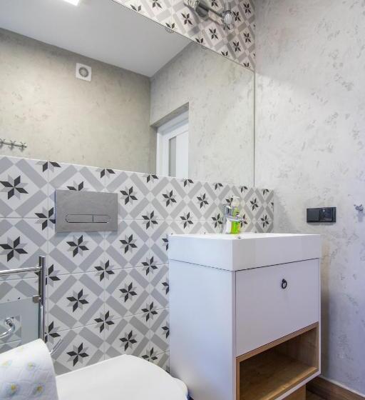 استودیوی استاندارد, 5 Wierchów Apartamenty