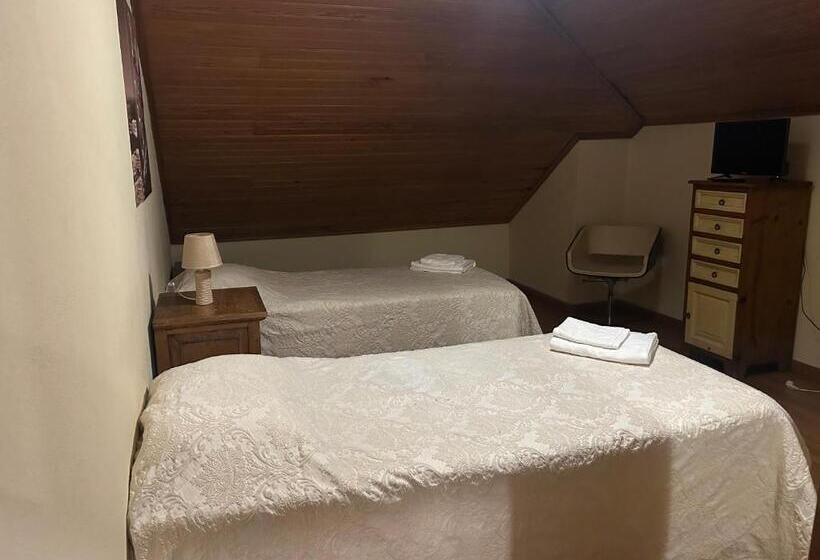 اتاق استاندارد با سرویس بهداشتی مشترک, Alojamento Santa Catarina