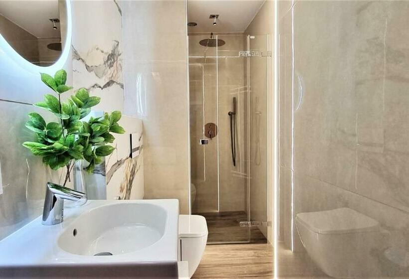 استودیوی استاندارد, Vip Apartamenty Chałubińskiego Apart