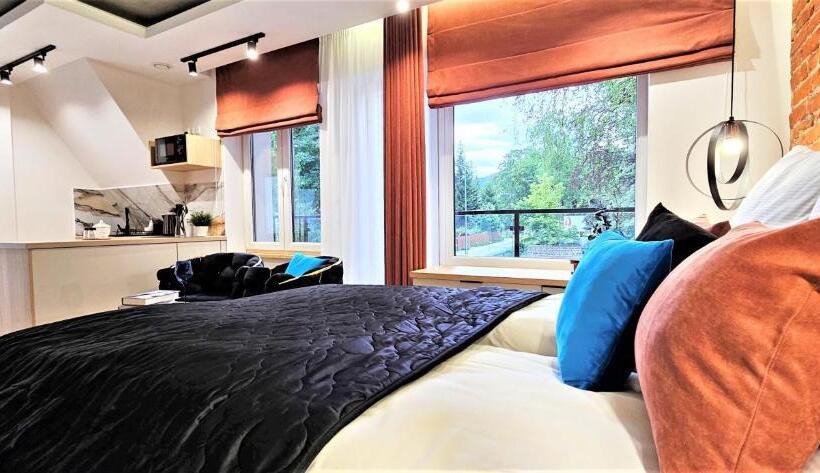 استودیو استاندارد با بالکن, Vip Apartamenty Chałubińskiego Apart