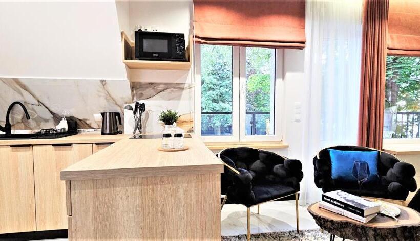 استودیو استاندارد با بالکن, Vip Apartamenty Chałubińskiego Apart