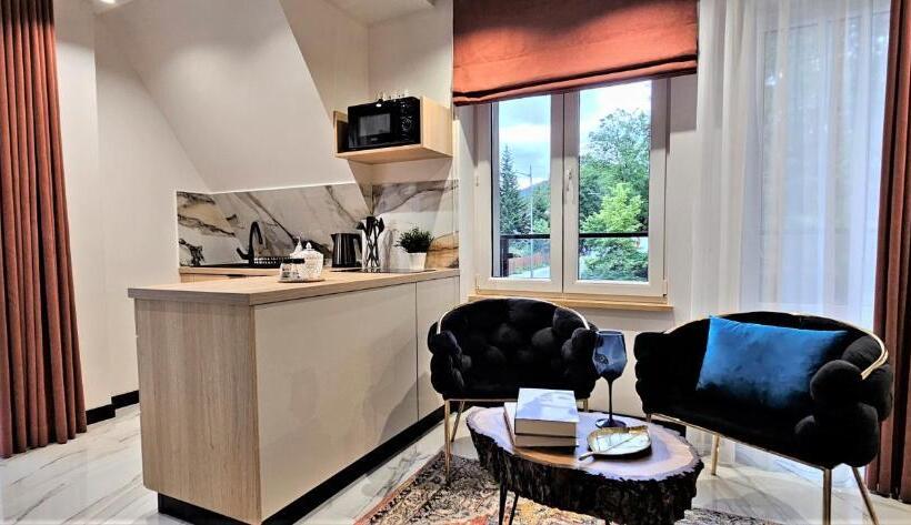 استودیو استاندارد با بالکن, Vip Apartamenty Chałubińskiego Apart