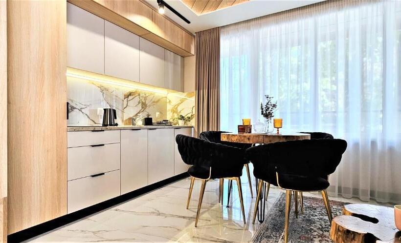 آپارتمان 1 خوابه با بالکن, Vip Apartamenty Chałubińskiego Apart