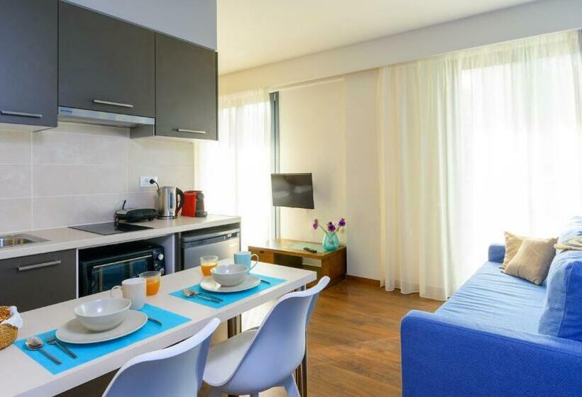 استودیوی استاندارد, Elounda Colour Apartments