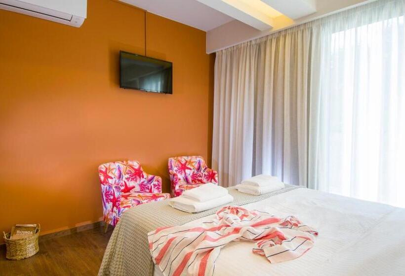 استودیوی استاندارد, Elounda Colour Apartments