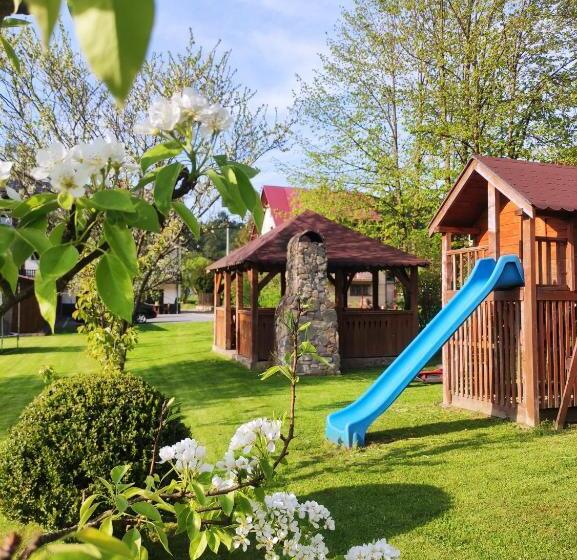 سوئیت با وان آب گرم, Pokoje I Apartamenty U Sabiny   Apartament I Domek Z Jacuzzi Na Wyłączność   Pozostałe Pokoje Bez Ja