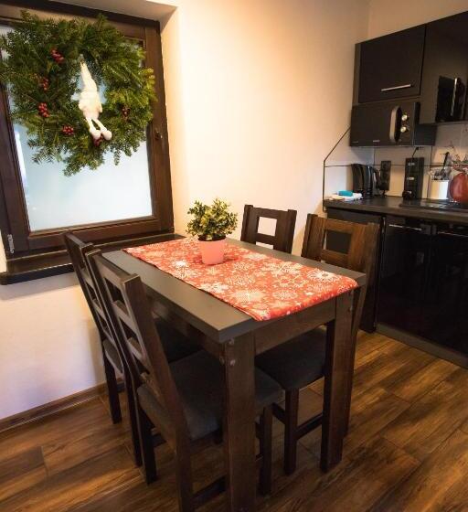 آپارتمان 1 خوابه, Pokoje I Apartamenty U Sabiny   Apartament I Domek Z Jacuzzi Na Wyłączność   Pozostałe Pokoje Bez Ja