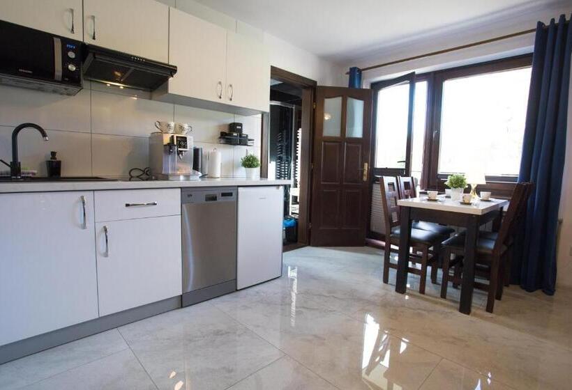 سوئیت با وان آب گرم, Pokoje I Apartamenty U Sabiny   Apartament I Domek Z Jacuzzi Na Wyłączność   Pozostałe Pokoje Bez Ja