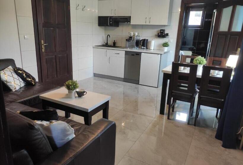 سوئیت با وان آب گرم, Pokoje I Apartamenty U Sabiny   Apartament I Domek Z Jacuzzi Na Wyłączność   Pozostałe Pokoje Bez Ja