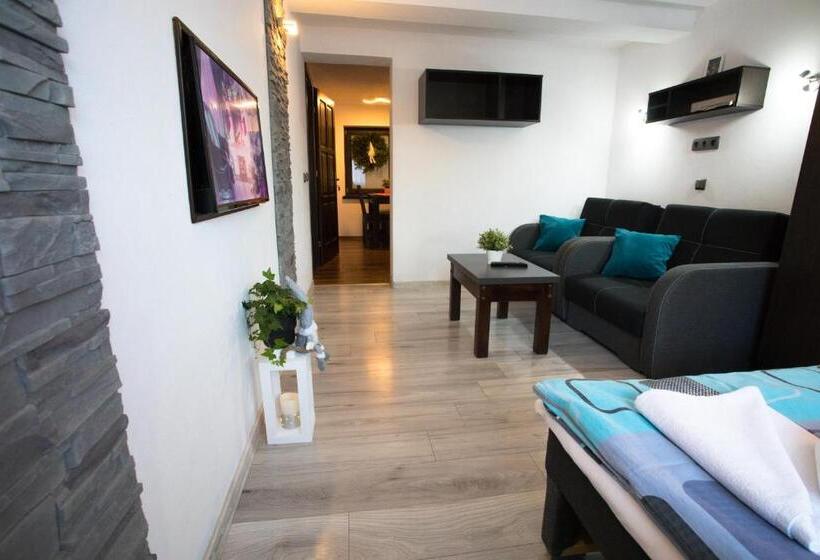 آپارتمان 1 خوابه, Pokoje I Apartamenty U Sabiny   Apartament I Domek Z Jacuzzi Na Wyłączność   Pozostałe Pokoje Bez Ja