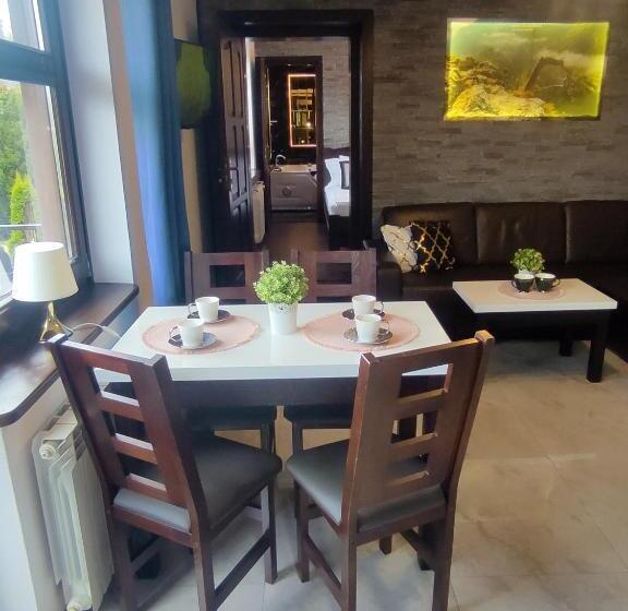 سوئیت با وان آب گرم, Pokoje I Apartamenty U Sabiny   Apartament I Domek Z Jacuzzi Na Wyłączność   Pozostałe Pokoje Bez Ja