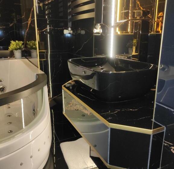 سوئیت با وان آب گرم, Pokoje I Apartamenty U Sabiny   Apartament I Domek Z Jacuzzi Na Wyłączność   Pozostałe Pokoje Bez Ja