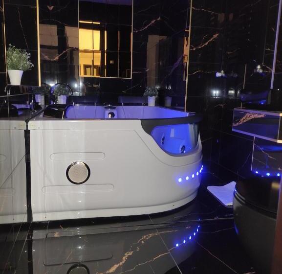 سوئیت با وان آب گرم, Pokoje I Apartamenty U Sabiny   Apartament I Domek Z Jacuzzi Na Wyłączność   Pozostałe Pokoje Bez Ja