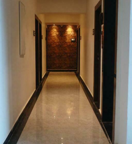 اتاق لوکس, Candor Amigo Airoli Mind Space