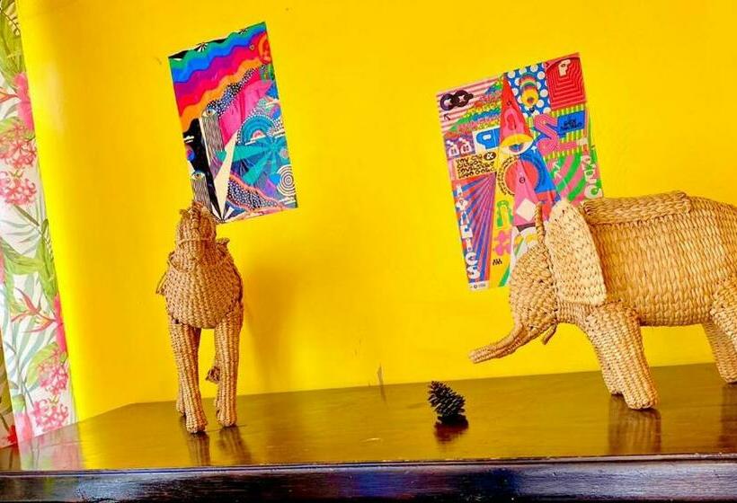اتاق سوپریور سه تخته, Free Spirit Hostel Guadalajara